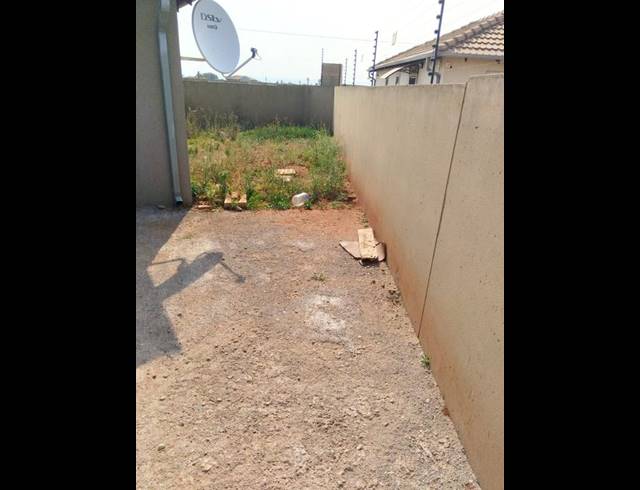 2 BEDROOM HOUSE FOR SALE IN DAWN PARK